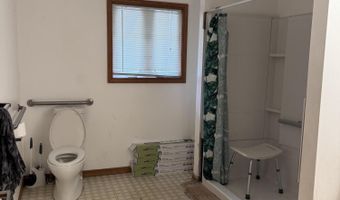 386 390 S Brooke St, Alpena, MI 49707