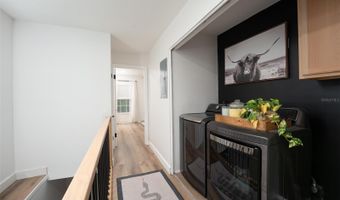 496 W PAR St 4, Orlando, FL 32804