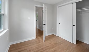 110 E SPRING St, Alexandria, VA 22301
