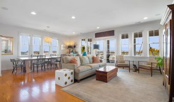 301 Old Causeway Rd, Atlantic Beach, NC 28512