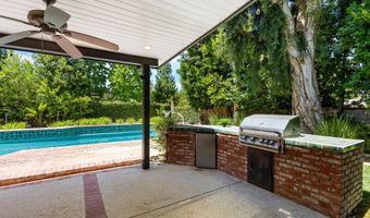29340 Castlehill Dr, Agoura Hills, CA 91301