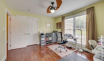 18518 Keeneland Ln, Abingdon, VA 24211