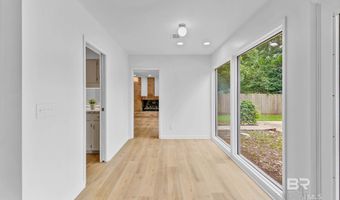 18 Rollins Pl, Atmore, AL 36502