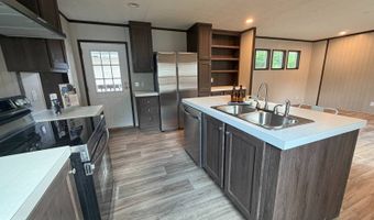 5885 Lavey Ln 90, Baker, LA 70714