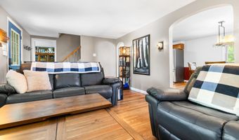 950 BRADFIELD Rd, Abington, PA 19001