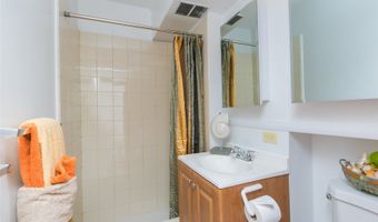 1422 Heulu St B105, Honolulu, HI 96822