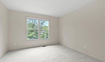 4870 LYTHAM Ln, Ann Arbor, MI 48103
