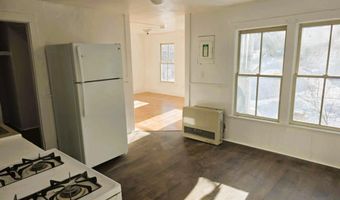 5 Reynolds Dr, Brattleboro, VT 05301