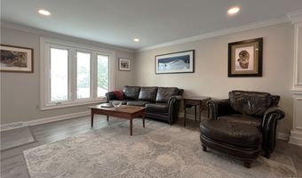 5 The Courtyards, Amherst, NY 14221