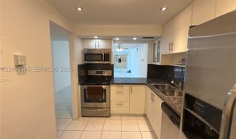 3675 N Country Club Dr 109, Aventura, FL 33180