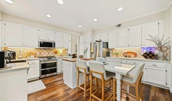 2218 Orange Grove Pl, Escondido, CA 92027