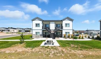 1621 RICHARD MARTIN Dr, Cheyenne, WY 82007