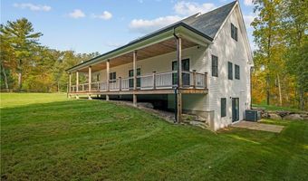 369 Huntinghouse Rd, Glocester, RI 02857