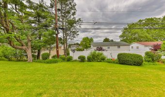 2883 W South St, Allentown, PA 18103
