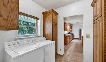 293 Whippoorwill St, Apache, OK 73006
