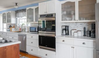 712 Cherry Hill Rd, Amherst, VA 24521