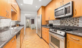 1402 Bardstown Trl, Ann Arbor, MI 48105