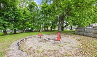 323 E Park St, Albion, NY 14411