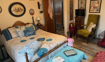 256 W Hoosier St, Berne, IN 46711