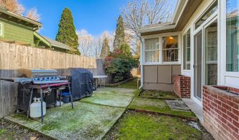 12025 SW 9TH St, Beaverton, OR 97005