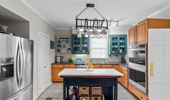 525 Elmwood St, Shreveport, LA 71104