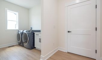 7 JOCKEY Ct, Berlin, MD 21811