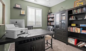 214 Antoni Gln 708, Escondido, CA 92025
