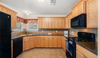 437 Riley Dr, Alma, AR 72947