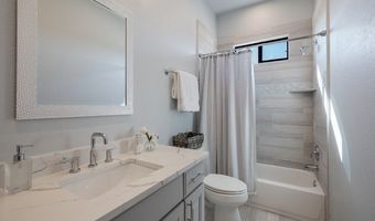 1304 Meyer Pkwy, New Braunfels, TX 78132