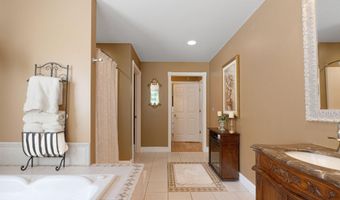 10 Windy Brook Ln, Banner, KY 41603