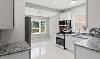 58 W Highland Ave, Atlantic Highlands, NJ 07716