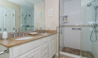 12 Turnberry Rd 12, Bourne, MA 02532