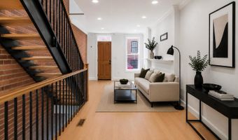 104 W HEATH St, Baltimore, MD 21230