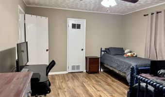 506 6th St NE, Arab, AL 35016