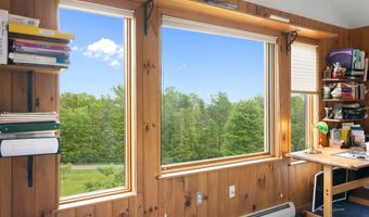 104 Juniper Ridge Rd, Brattleboro, VT 05301