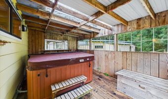 2099 Fickle Hill Rd, Arcata, CA 95521