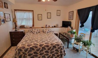 1303 4th St, Asotin, WA 99402