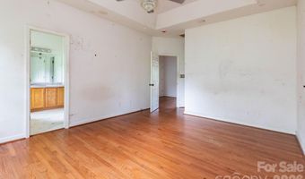 5 Carter Vw, Arden, NC 28704