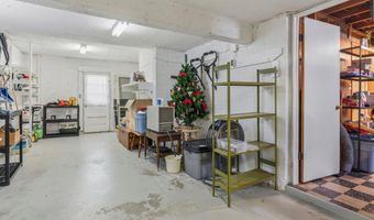 4017 N STAFFORD St, Arlington, VA 22207