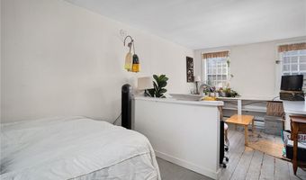 73 Thames St B, Newport, RI 02840