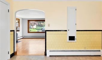 115 Waterman St, Cumberland, RI 02864