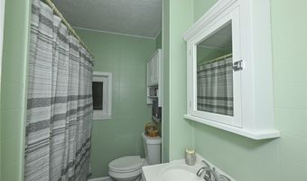 1108 Stinard Ave, Akron, OH 44312