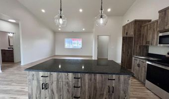 1180 Alpine Ave, Chubbuck, ID 83202