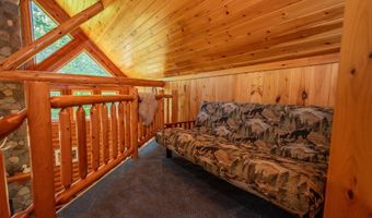 131 Gales Rd, Abbot, ME 04406