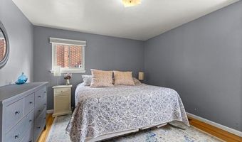 17276 Midway Ave, Allen Park, MI 48101