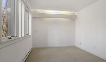 484 Cognewaugh Rd, Cos Cob, CT 06807