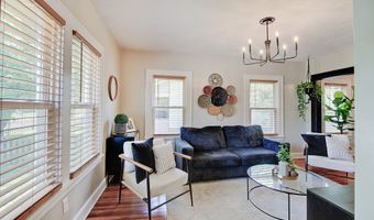 238 N 17th Ave, Beech Grove, IN 46107