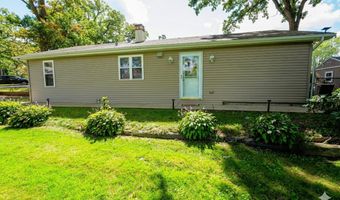 39450 N Circle Ave, Antioch, IL 60002