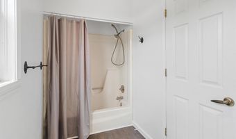 1560 Lick Creek Rd, Anna, IL 62906