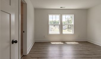 701 Oak Hill Ln, Belton, SC 29627